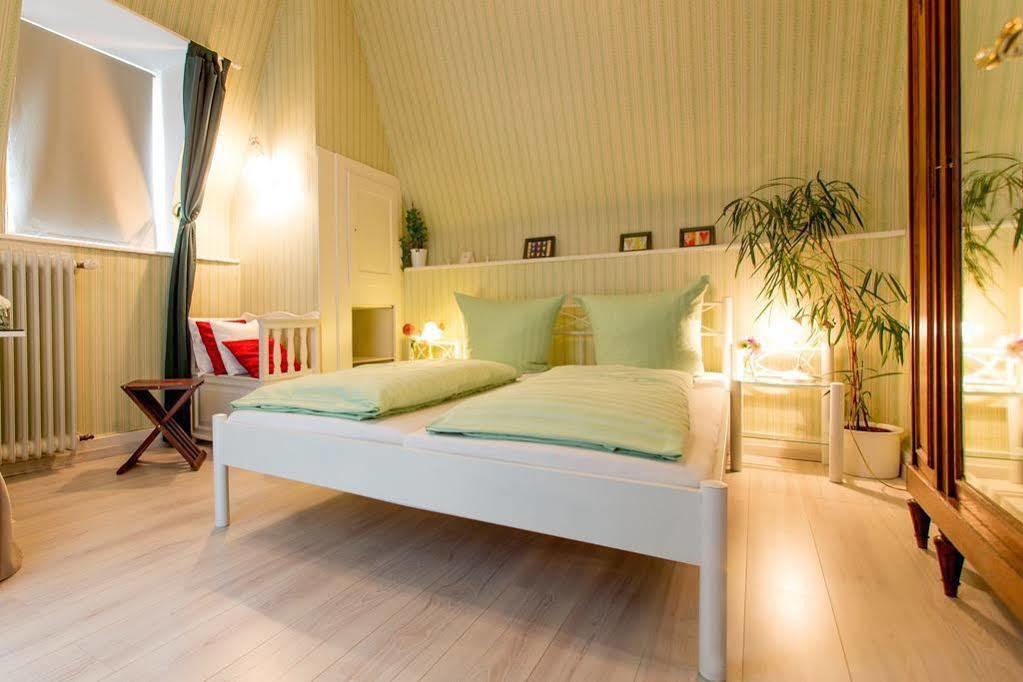 Hotel Villa Koenigsgarten Siebeldingen Екстер'єр фото