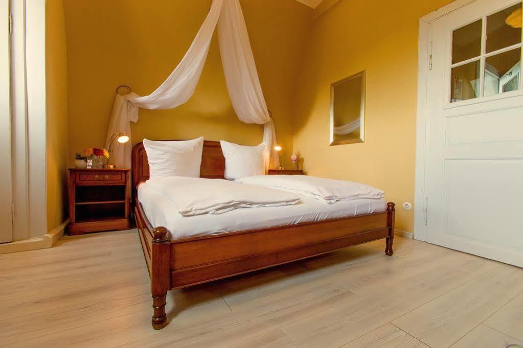 Hotel Villa Koenigsgarten Siebeldingen Екстер'єр фото